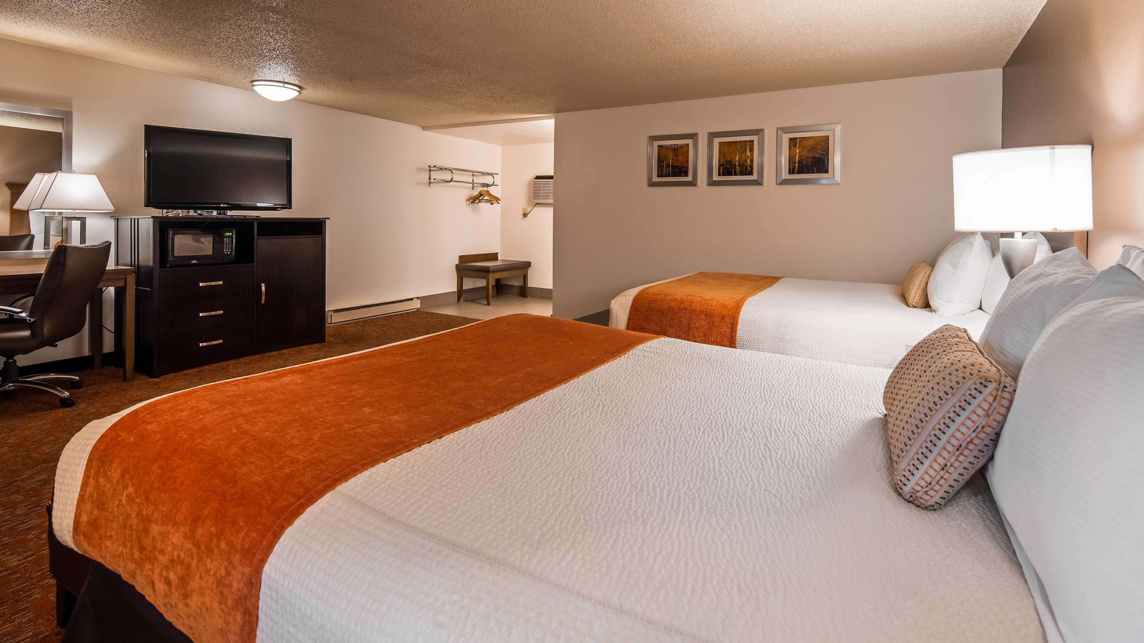 דילון Best Western Paradise Inn מראה חיצוני תמונה