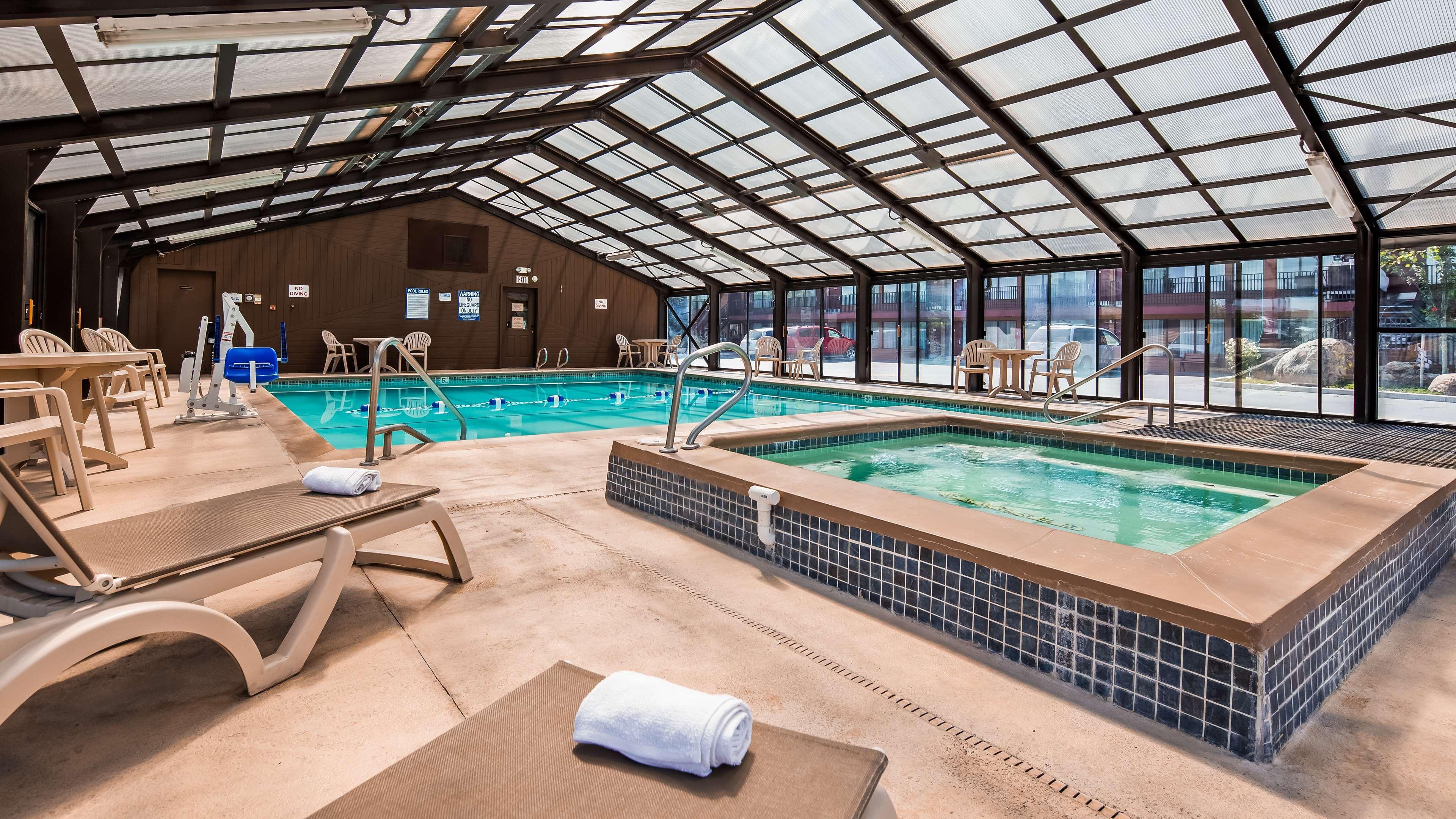 דילון Best Western Paradise Inn מראה חיצוני תמונה