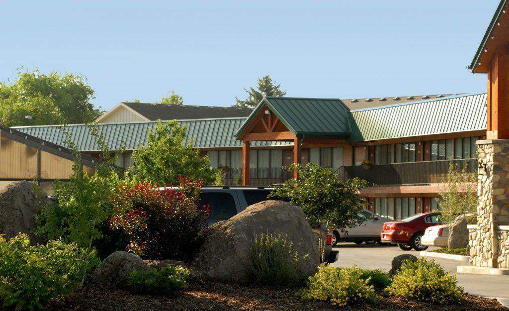 דילון Best Western Paradise Inn מראה חיצוני תמונה